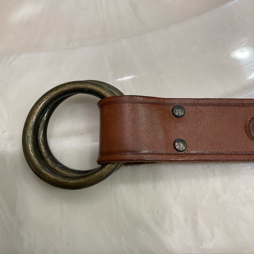 Leather belt with dark bronze buckle and circle detail, some tarnish, size small - Picture 6 of 10